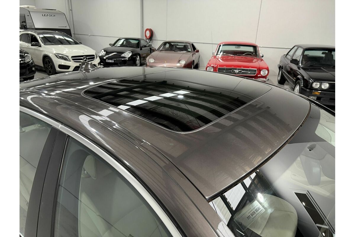 2010 BMW 5 Series 528i F10