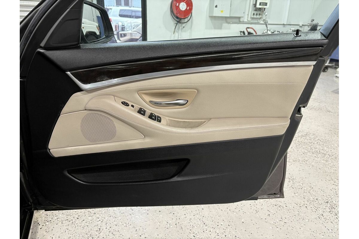 2010 BMW 5 Series 528i F10