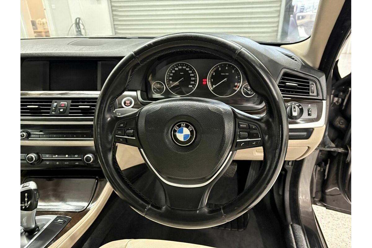 2010 BMW 5 Series 528i F10