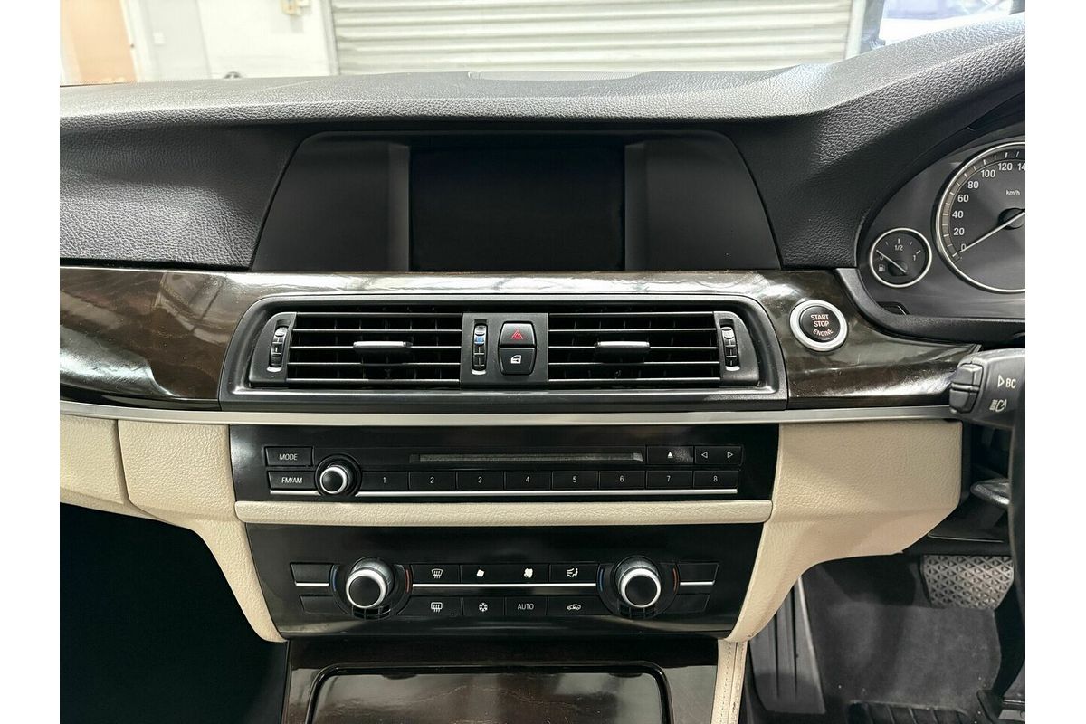 2010 BMW 5 Series 528i F10