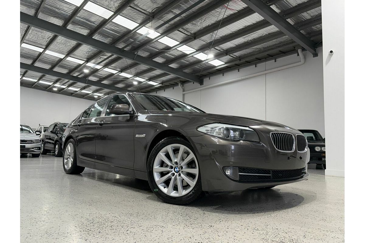 2010 BMW 5 Series 528i F10