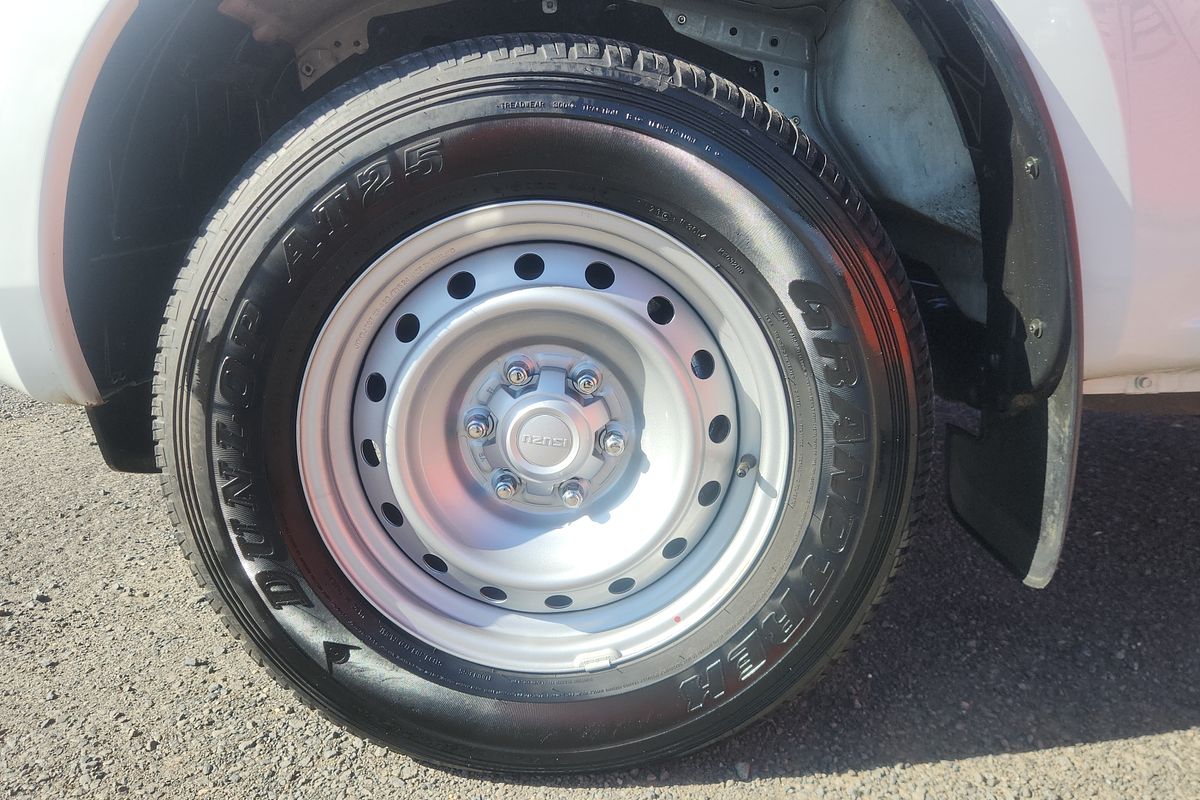 2023 Isuzu D-MAX SX High Ride Rear Wheel Drive