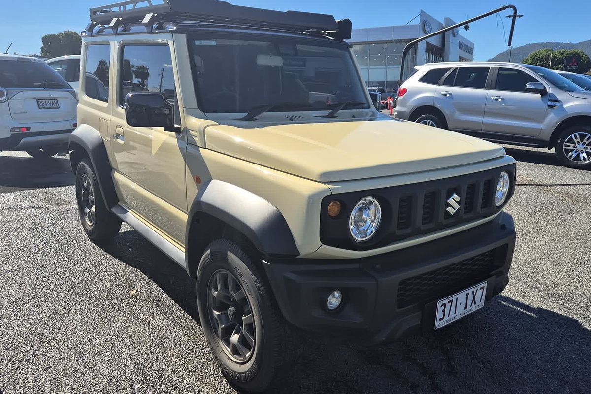 2022 Suzuki Jimny GLX GJ