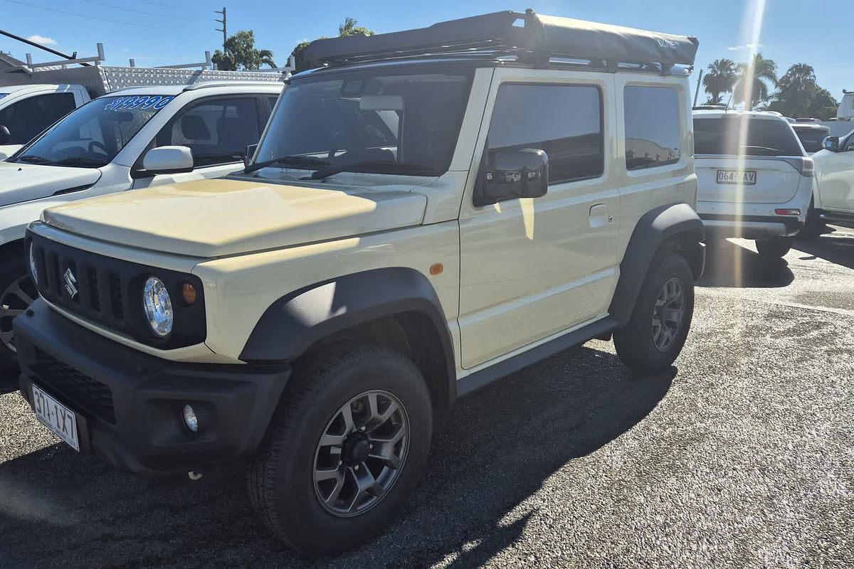 2022 Suzuki Jimny GLX GJ