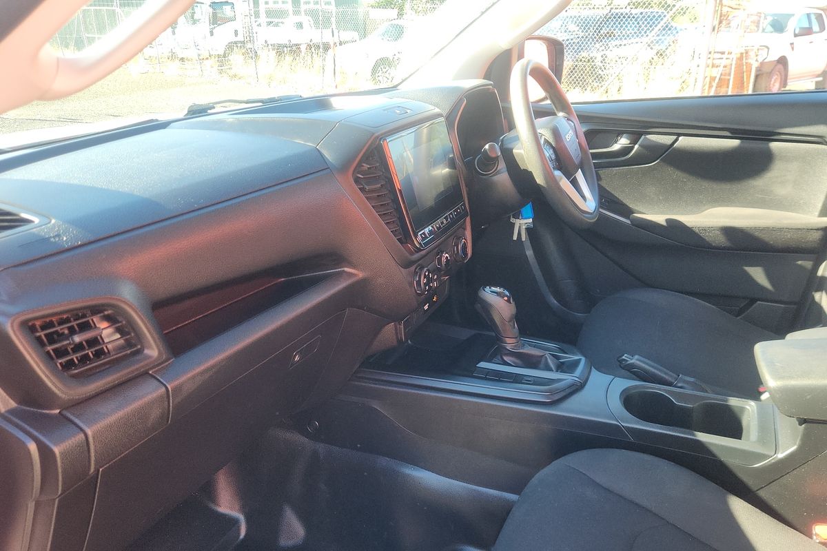 2023 Isuzu D-MAX SX High Ride Rear Wheel Drive