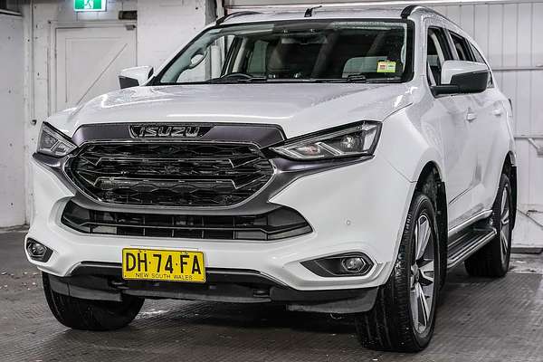 2023 Isuzu MU-X LS-T