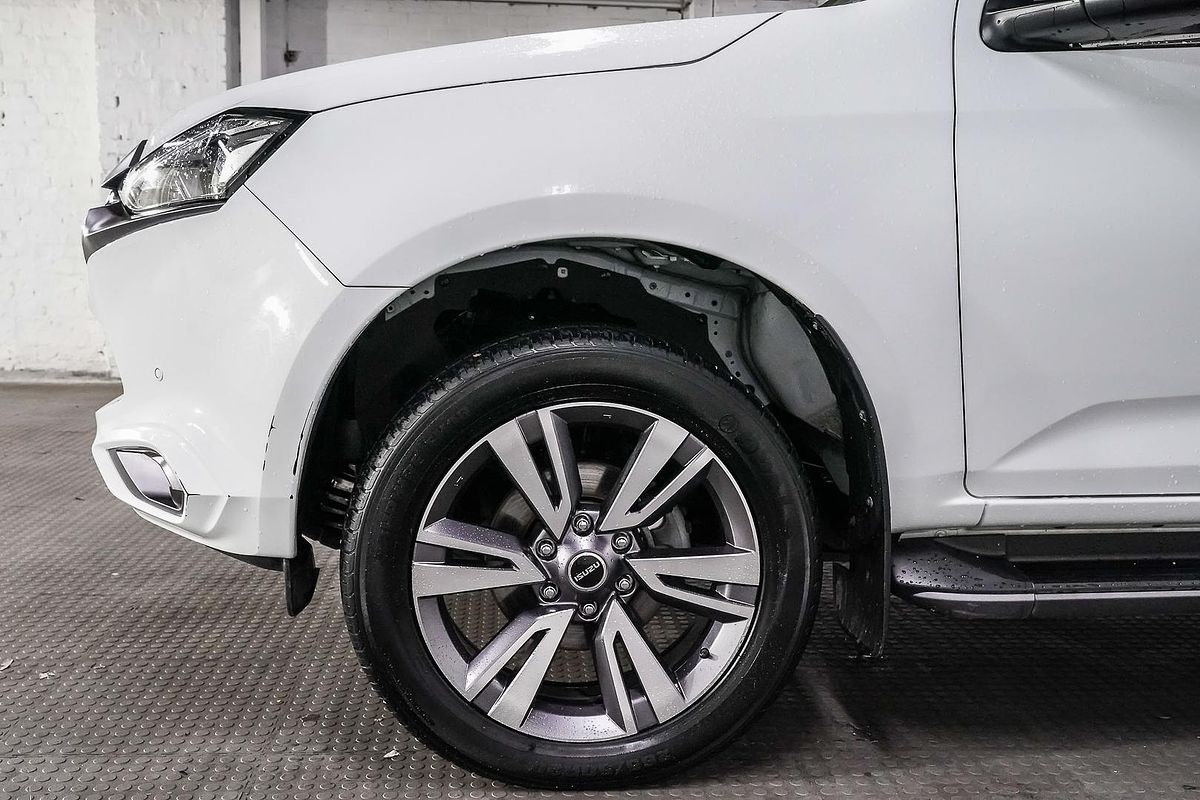 2023 Isuzu MU-X LS-T