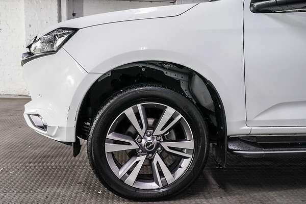 2023 Isuzu MU-X LS-T