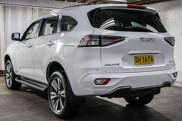 2023 Isuzu MU-X LS-T