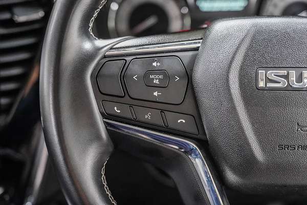 2023 Isuzu MU-X LS-T