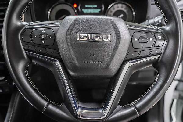 2023 Isuzu MU-X LS-T