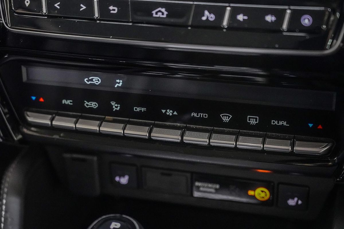 2023 Isuzu MU-X LS-T