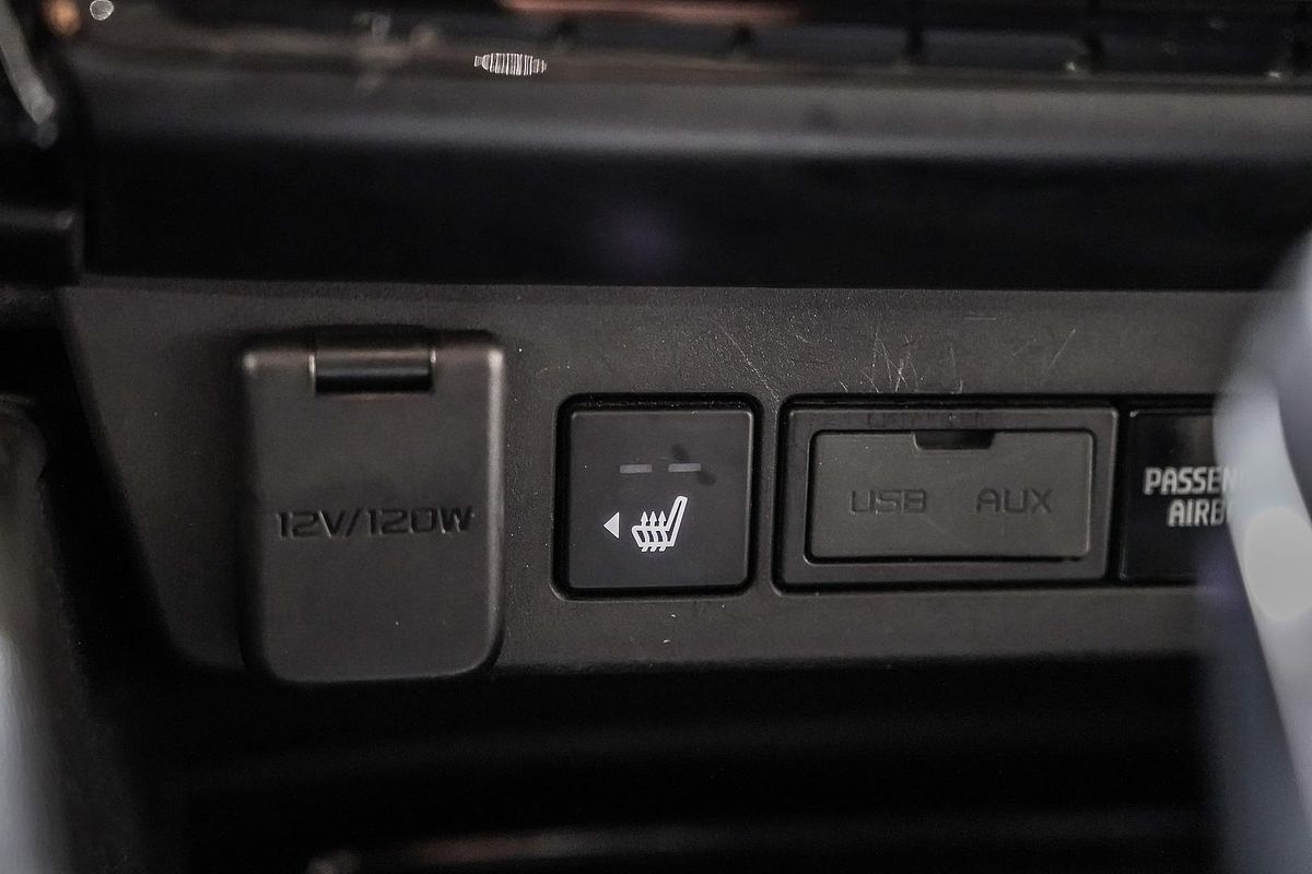 2023 Isuzu MU-X LS-T