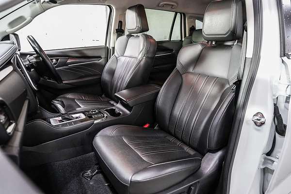 2023 Isuzu MU-X LS-T