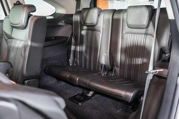2023 Isuzu MU-X LS-T