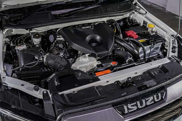 2023 Isuzu MU-X LS-T