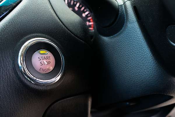 2015 Nissan Pathfinder ST R52