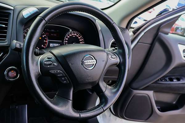 2015 Nissan Pathfinder ST R52