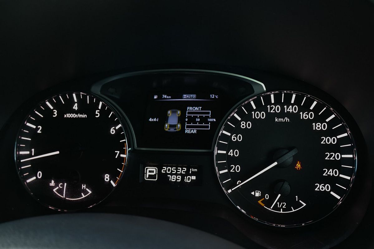2015 Nissan Pathfinder ST R52