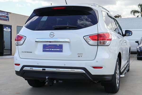 2015 Nissan Pathfinder ST R52
