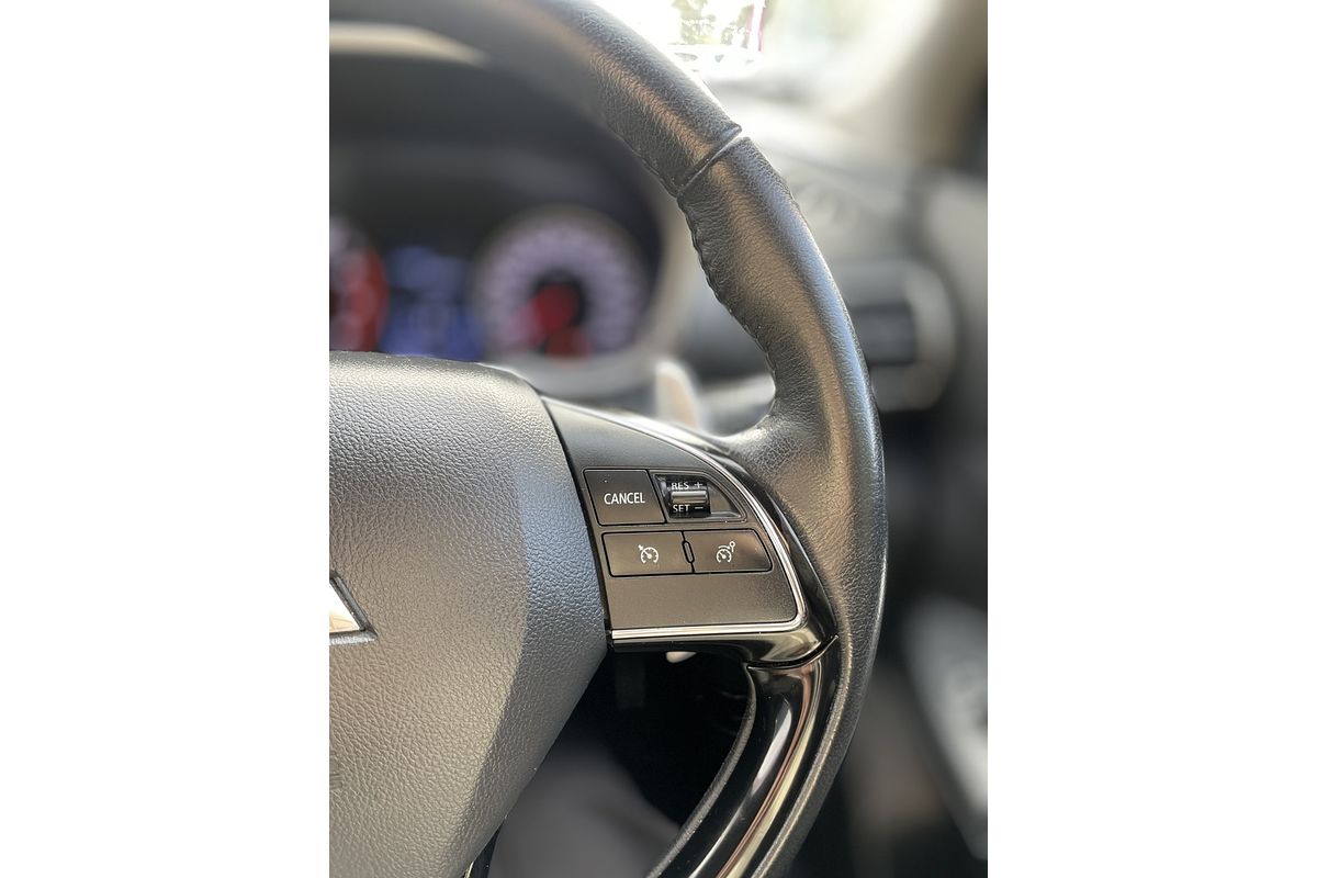 2020 Mitsubishi Eclipse Cross LS YA