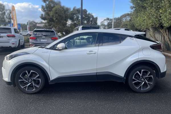 2017 Toyota C-HR Koba NGX50R