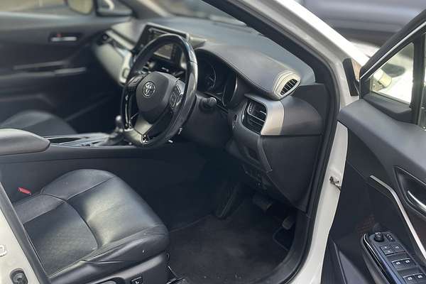2017 Toyota C-HR Koba NGX50R