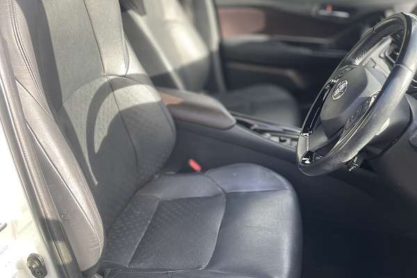 2017 Toyota C-HR Koba NGX50R