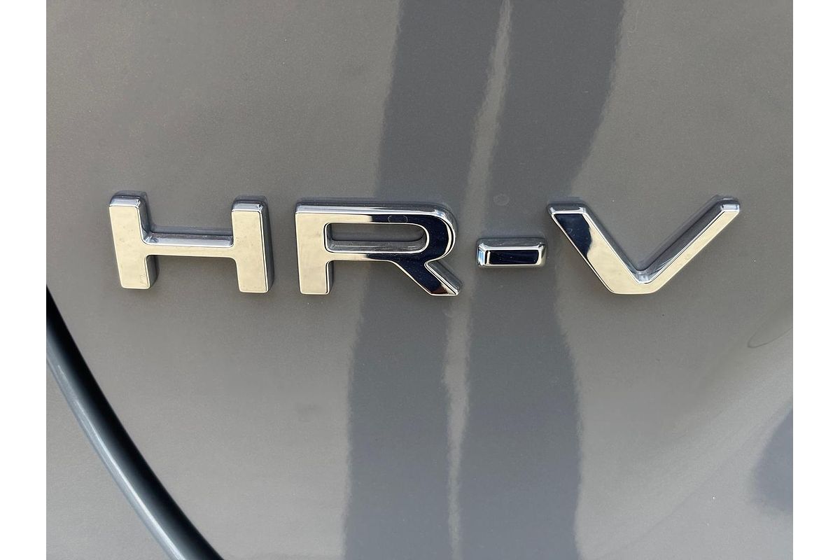 2025 Honda HR-V Vi X
