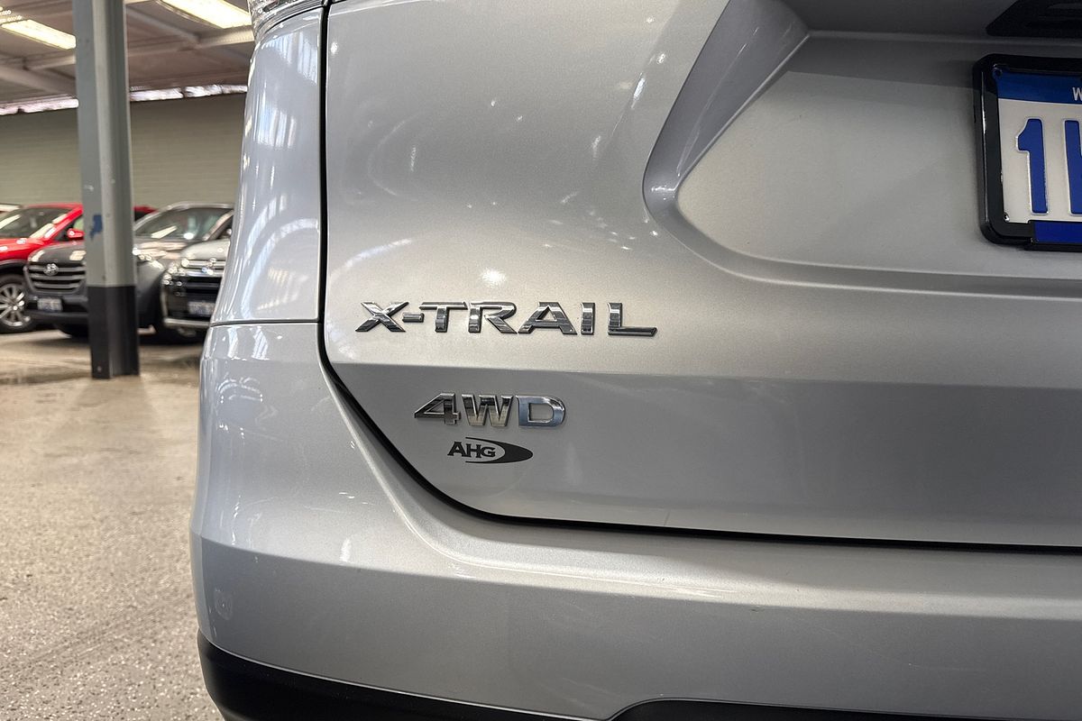2014 Nissan X-TRAIL ST-L T32