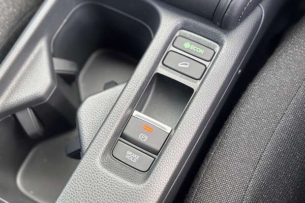 2025 Honda HR-V Vi X
