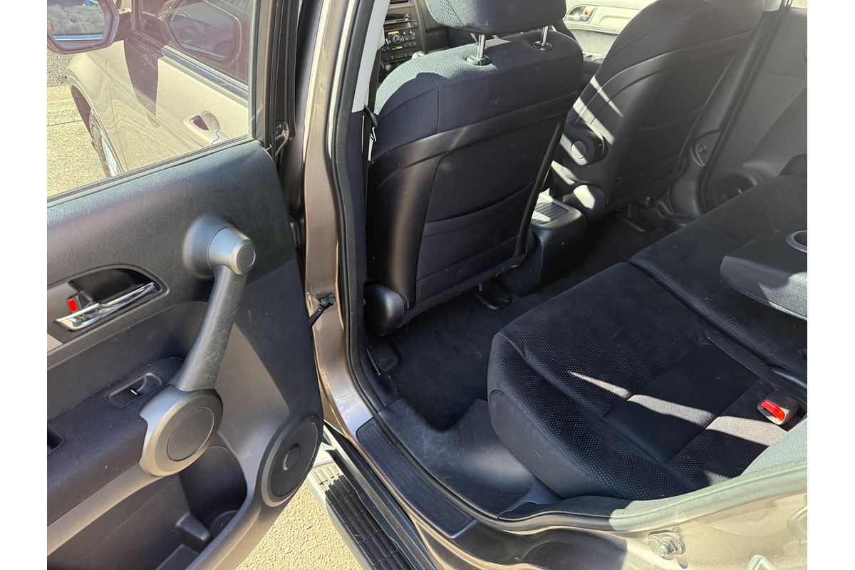 2010 Honda CR-V Limited Edition RE