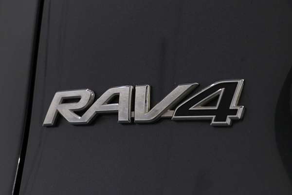 2019 Toyota RAV4 Cruiser AXAH54R