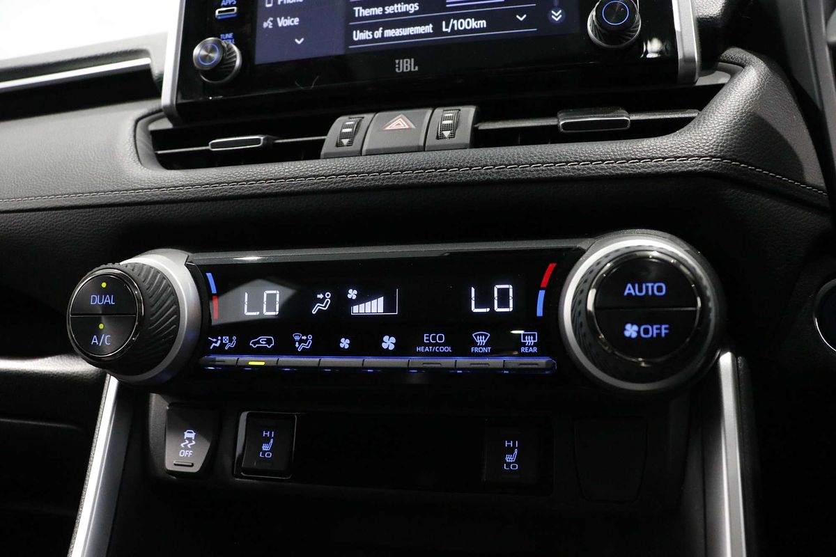 2019 Toyota RAV4 Cruiser AXAH54R