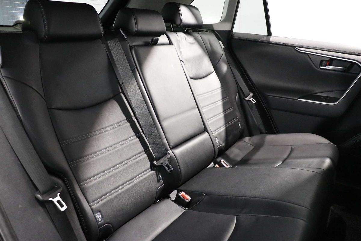 2019 Toyota RAV4 Cruiser AXAH54R