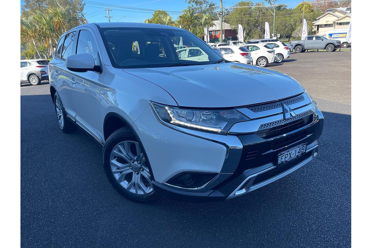 2021 Mitsubishi Outlander ES ZL