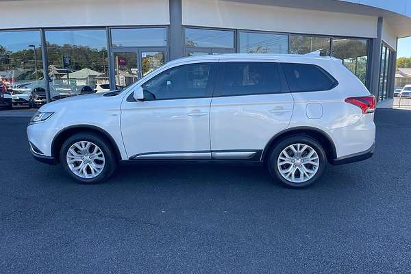 2021 Mitsubishi Outlander ES ZL