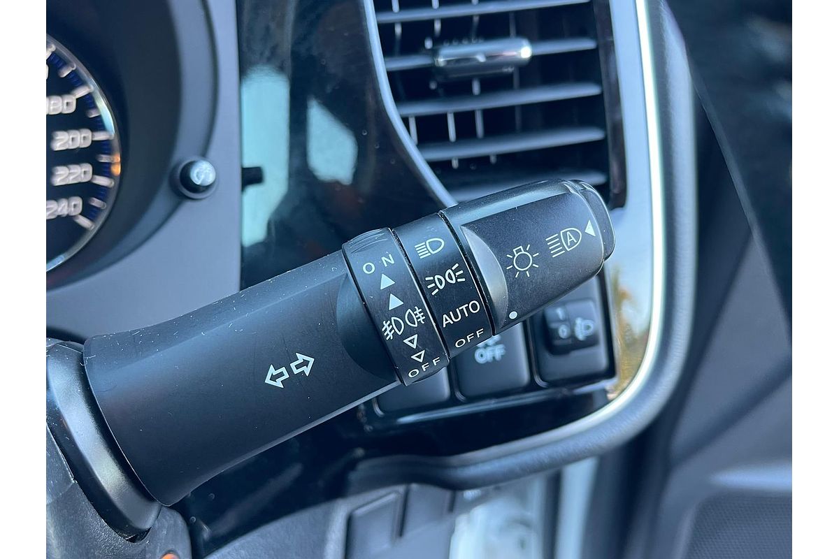 2021 Mitsubishi Outlander ES ZL