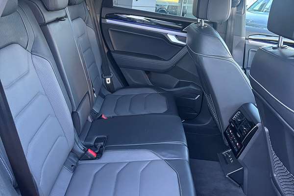 2020 Volkswagen Touareg 210TDI R-Line CR