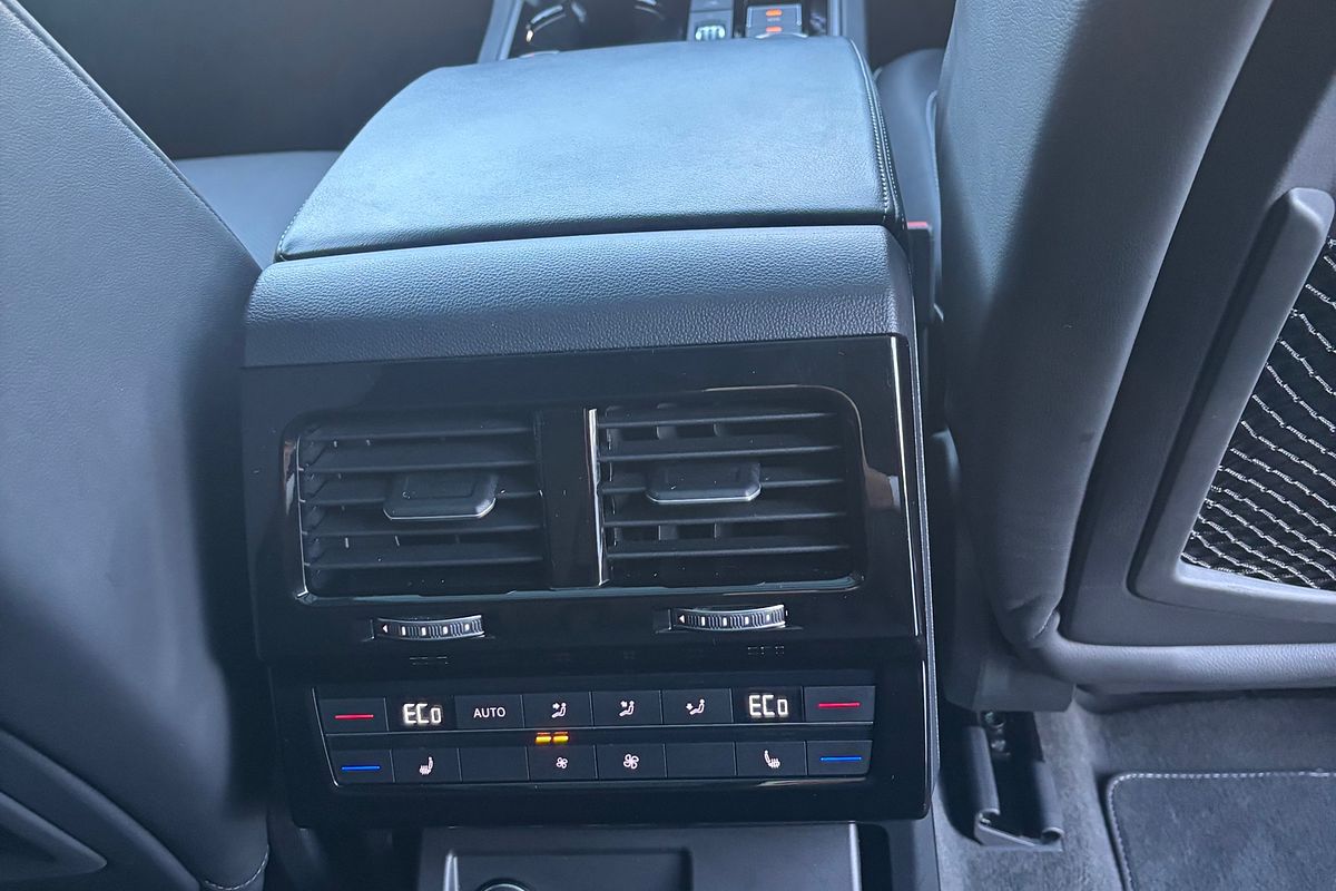 2020 Volkswagen Touareg 210TDI R-Line CR