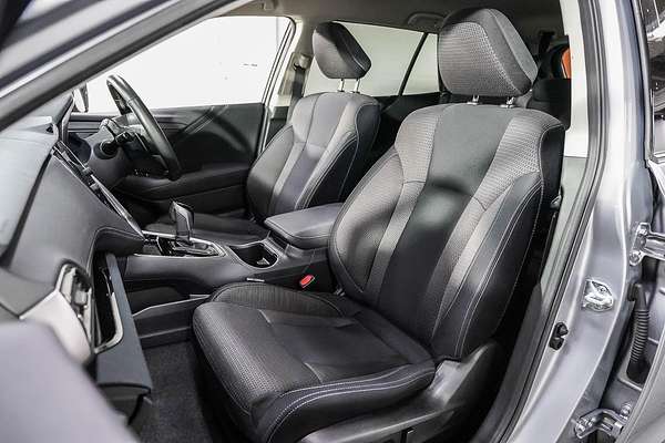 2023 Subaru Outback AWD 6GEN