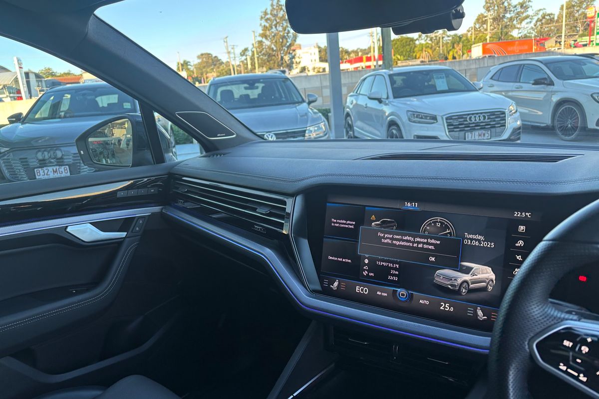 2020 Volkswagen Touareg 210TDI R-Line CR
