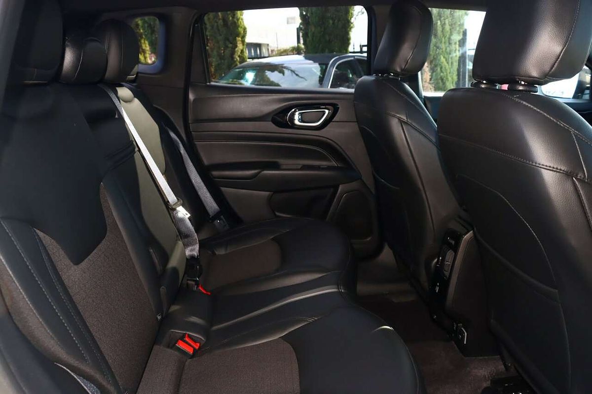 2021 Jeep Compass Night Eagle M6