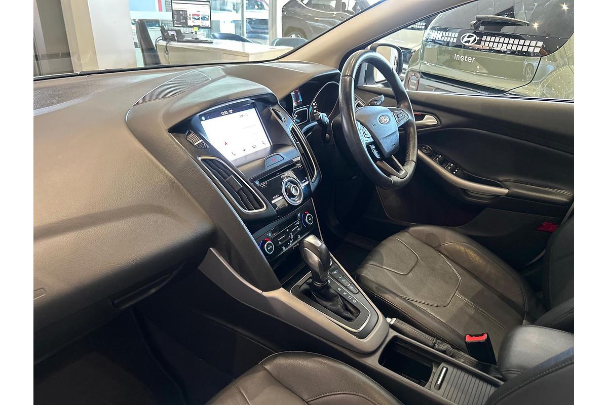 2016 Ford Focus Titanium LZ