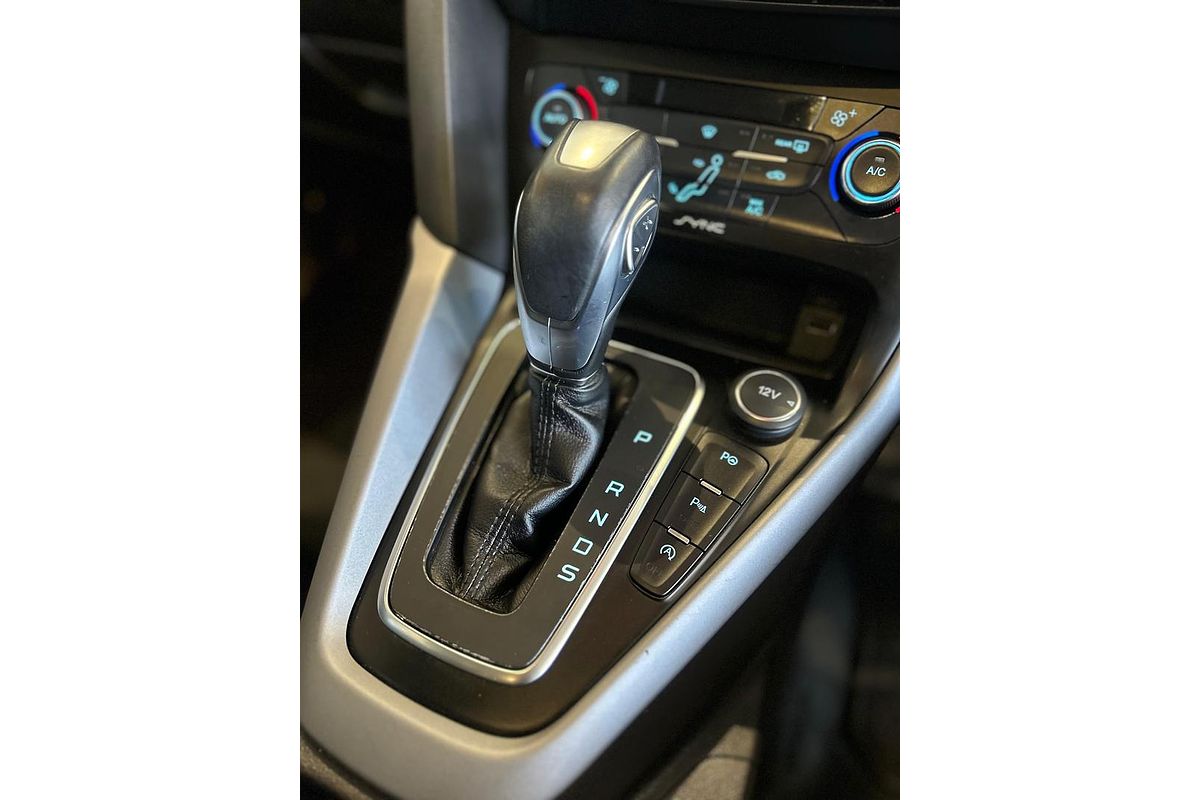 2016 Ford Focus Titanium LZ