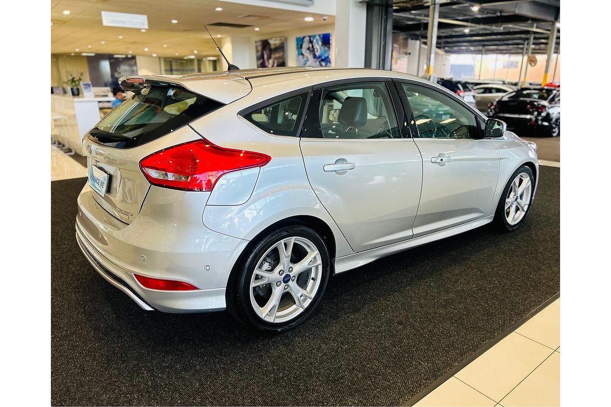 2016 Ford Focus Titanium LZ