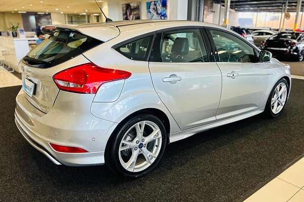 2016 Ford Focus Titanium LZ
