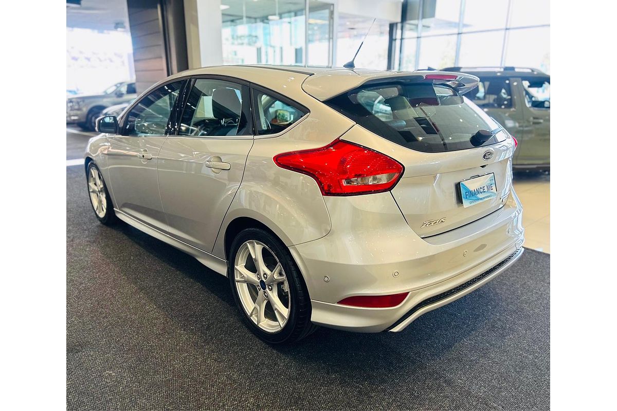 2016 Ford Focus Titanium LZ