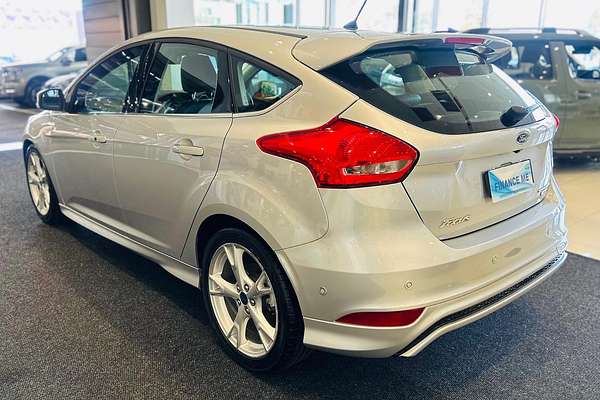 2016 Ford Focus Titanium LZ