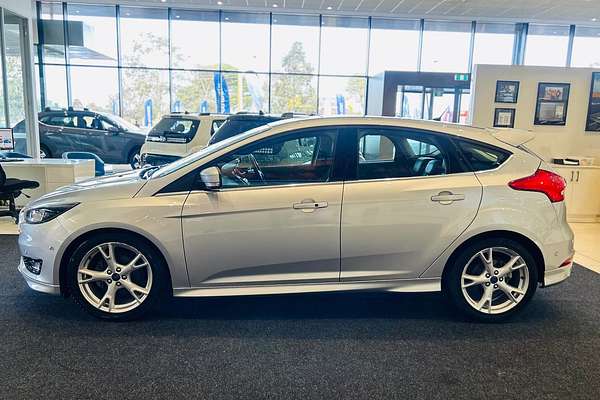 2016 Ford Focus Titanium LZ